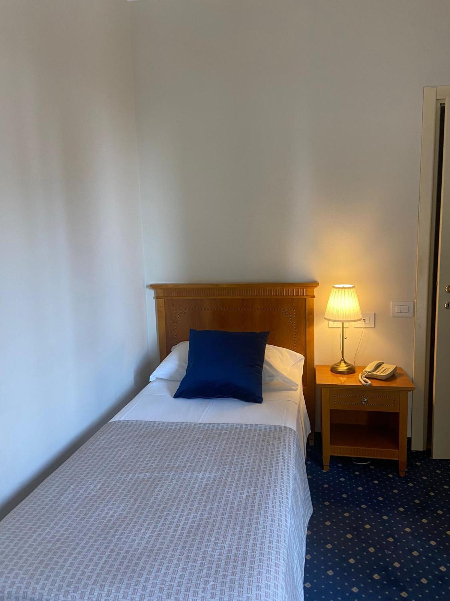 Dorè Hotel 3*